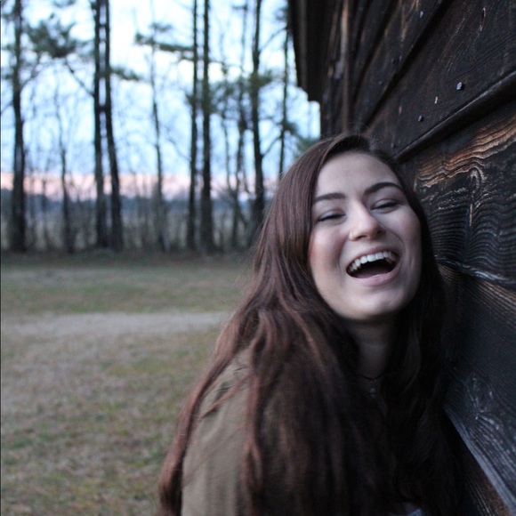 About Me 🌟 - Picture 4 of 4